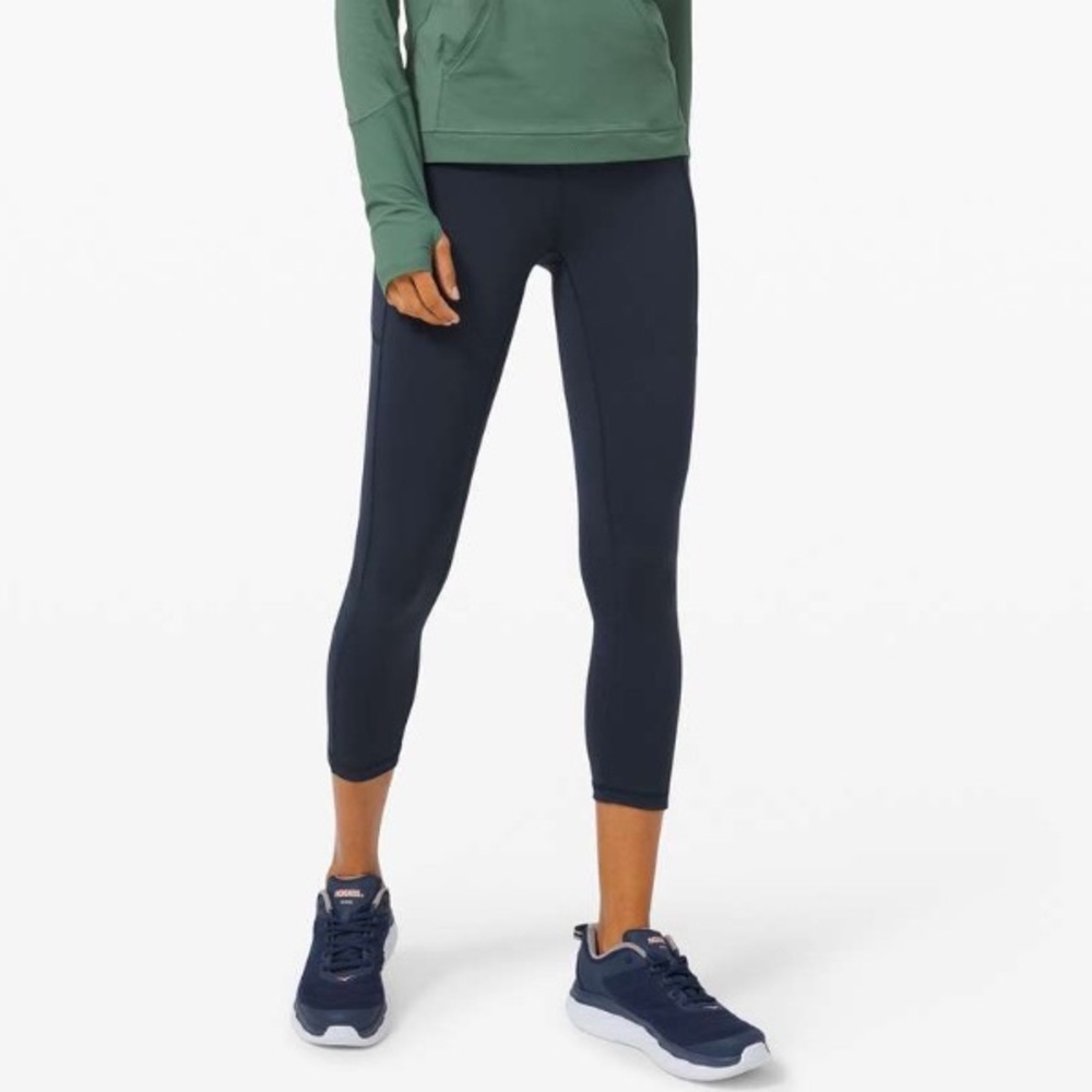 Lululemon Invigorate High-Rise Crop 23"
True Navy